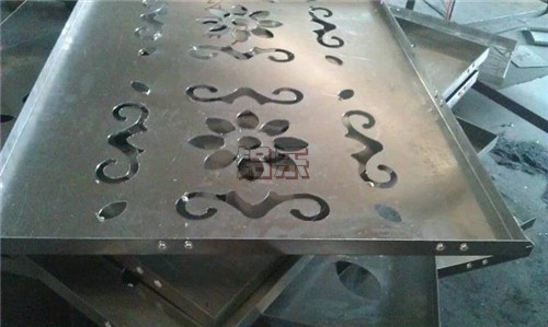 如何挑选一个可靠的木纹铝单板生产公司